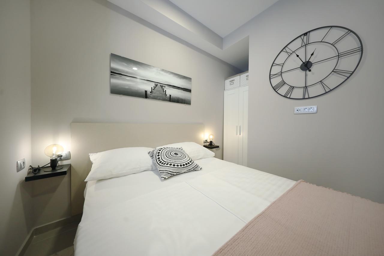 Teatro Verdi Accommodation Zadar Ngoại thất bức ảnh